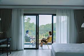 Soc Village Wellness & Retreat