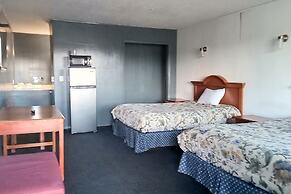 Blueway Inn and Suites El Dorado