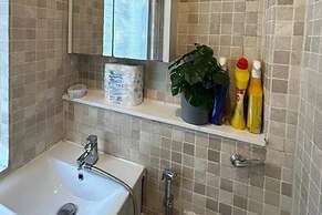 2-bed Gucci Flat - Sleeps 6 & Close to Harrods