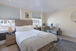 Charming London Apartment Near Harrods