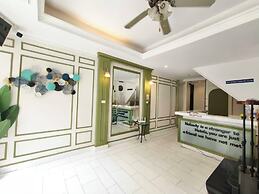 Skutan Inn Sutthisan Nexus Opal