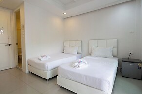 Skutan Inn Sutthisan Nexus Opal