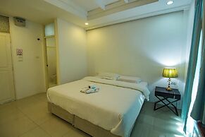 Skutan Inn Sutthisan Nexus Opal