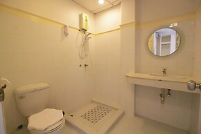 Skutan Inn Sutthisan Nexus Opal