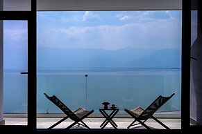 Dali Shuanglang Haiyu Mountain Sea View