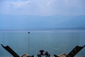 Dali Shuanglang Haiyu Mountain Sea View