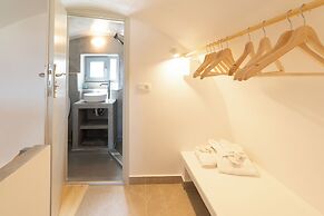 Dauti Gold Suites