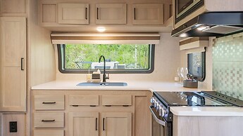 Sokcho Supuro Caravan