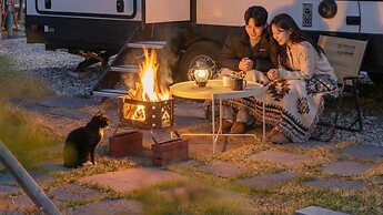 Sokcho Supuro Caravan