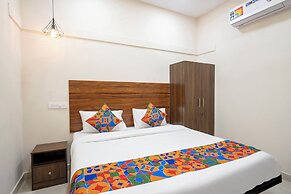 Fabhotel Three Waves