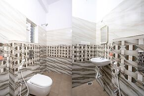 Fabhotel Three Waves