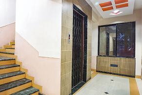 Fabhotel Royal Residency