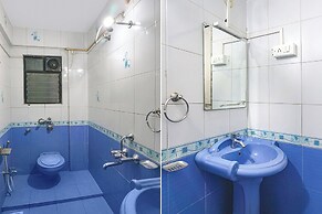 Fabhotel Royal Residency