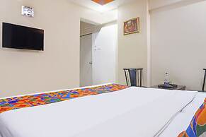 Fabhotel Royal Residency