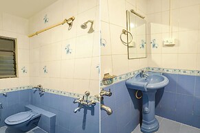 Fabhotel Royal Residency