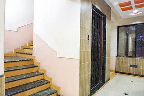 Fabhotel Royal Residency