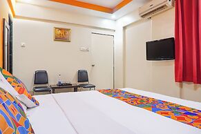 Fabhotel Royal Residency