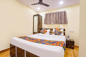 Fabexpress Metro Galaxy Inn