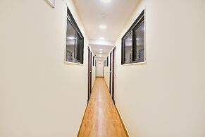 Fabexpress Metro Galaxy Inn