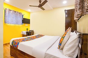 Fabexpress Metro Galaxy Inn