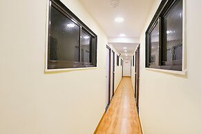 Fabexpress Metro Galaxy Inn