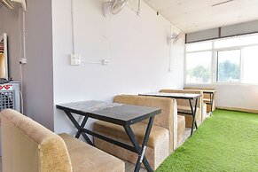 Fabhotel Nakshatra Palace