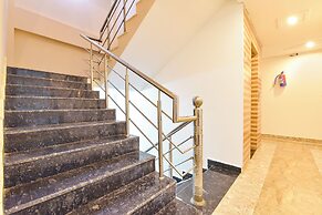 Fabhotel Nakshatra Palace