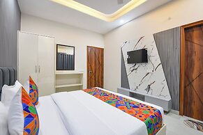 Fabhotel Regal