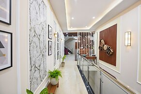 Fabhotel Regal