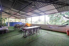 Fabhotel Mazzo Residency