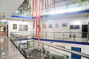 Fabhotel Mazzo Residency