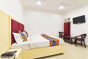 Fabhotel Pearl