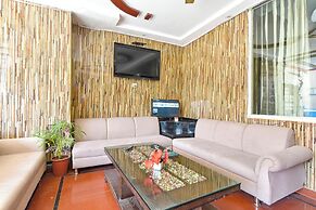 Fabhotel Pearl