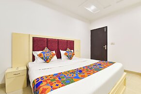 Fabhotel Pearl