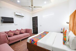 Fabhotel Golden Key Inn