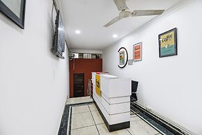 Fabhotel Golden Key Inn