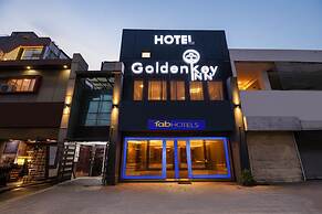 Fabhotel Golden Key Inn