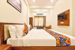 Fabhotel Yuvraj Inn