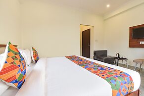 Fabhotel Yuvraj Inn