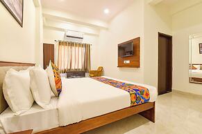 Fabhotel Yuvraj Inn