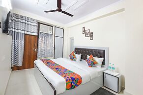 Fabhotel The King Residency