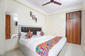 Fabhotel The King Residency