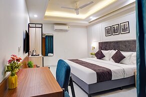 Saltstayz Premier - Arjun Marg