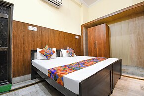 Fabhotel Raghunandan Inn