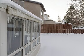 Summerday Guesthouse