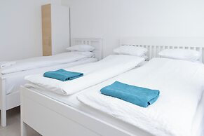 Summerday Guesthouse