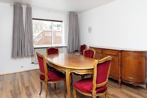 Summerday Guesthouse