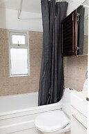 Summerday Guesthouse