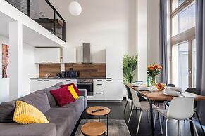 Apart loft hotel in Karlin