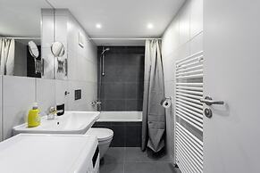 Apart loft hotel in Karlin